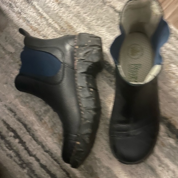 El Naturalista black boots - Picture 2 of 5